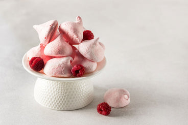 Vegan Meringue Kiss Cookies