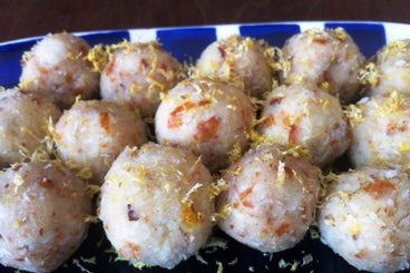 Lemon Coconut Almond Meal Macaroon Style Truffles