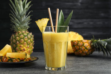 pineapple maca collagen building smoothie