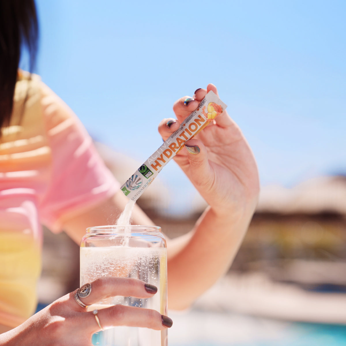 ActiveHydration 126g 18ct wStickPacks JuicyPineapple Smoothie